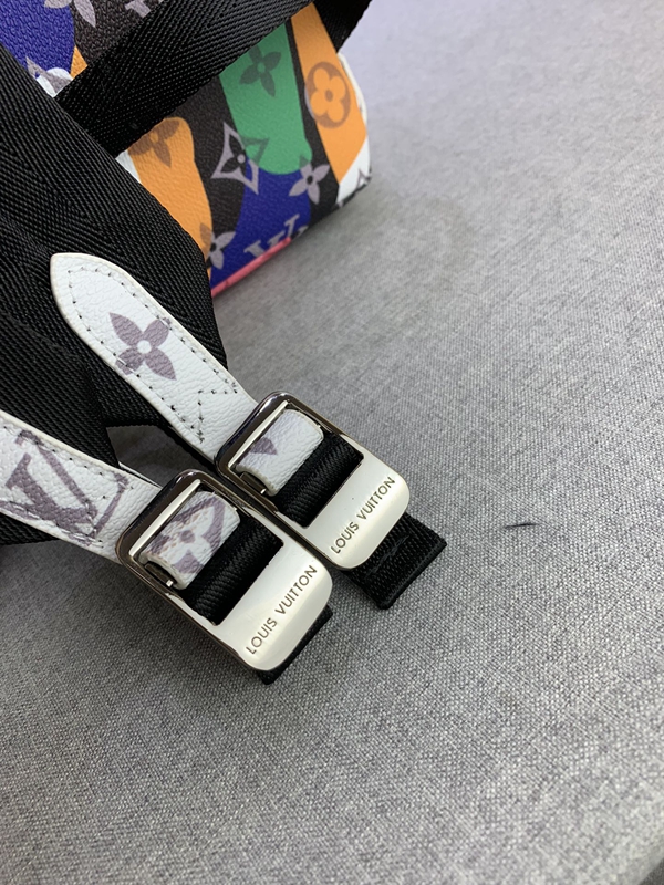 ルイヴィトンバッグ素材ディテール